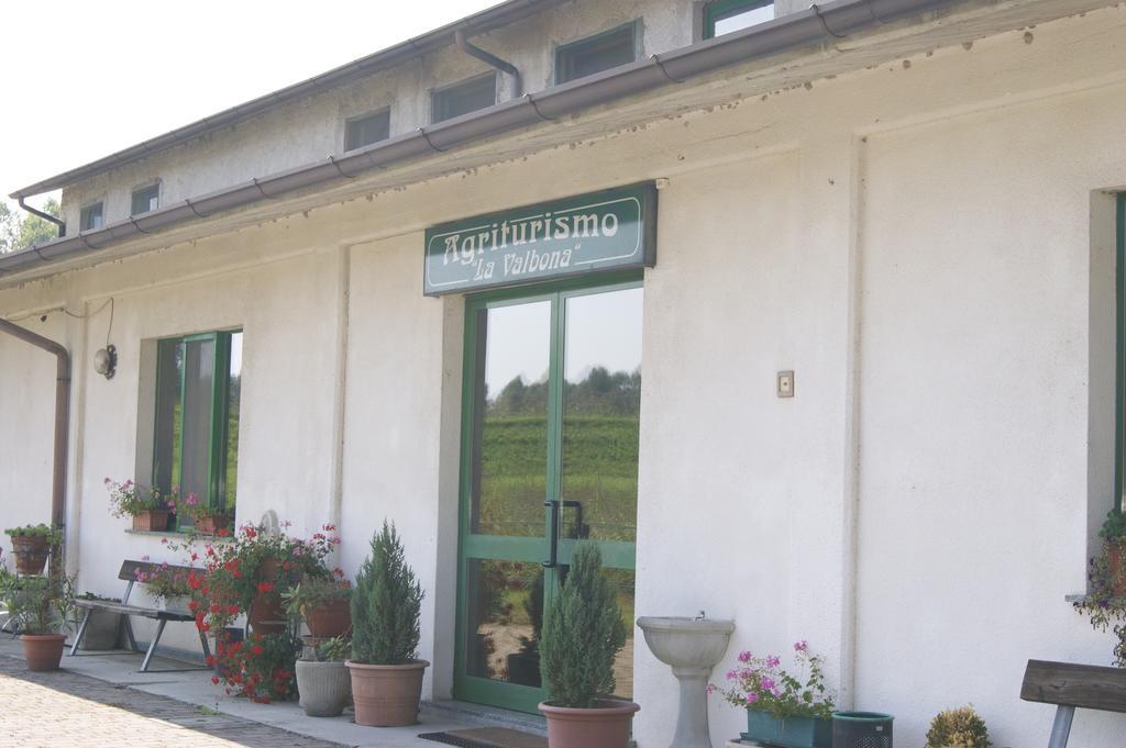 Вилла Agriturismo La Valbona San Martino Siccomario Экстерьер фото