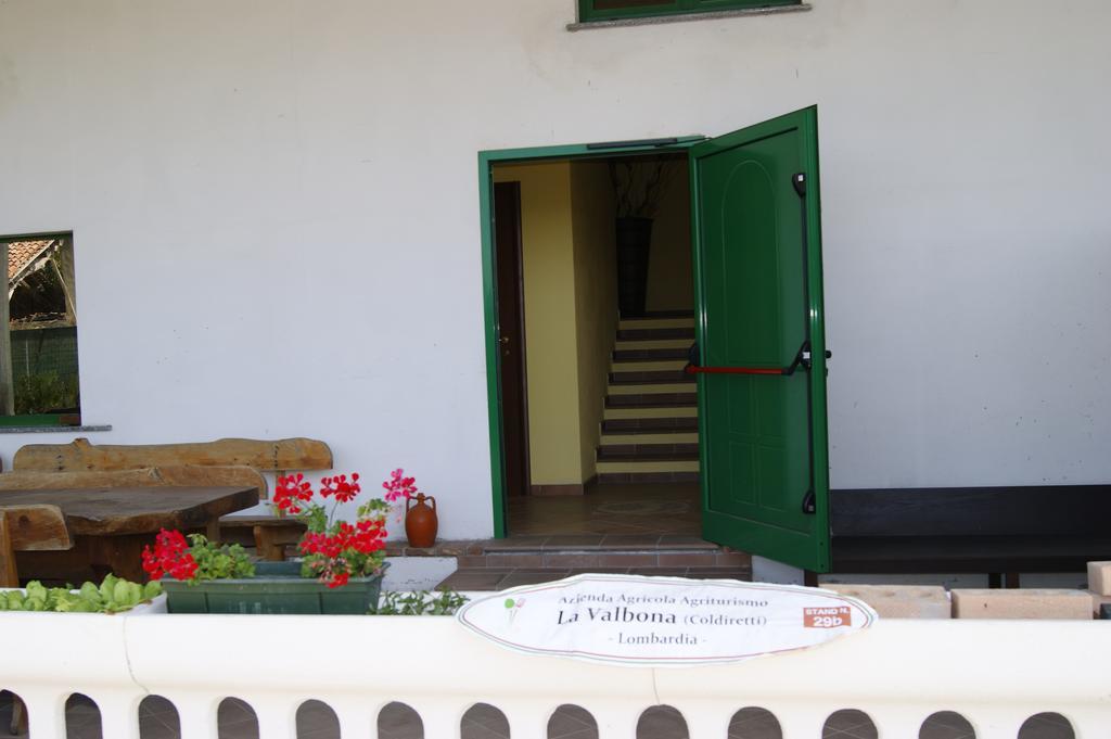 Вилла Agriturismo La Valbona San Martino Siccomario Экстерьер фото