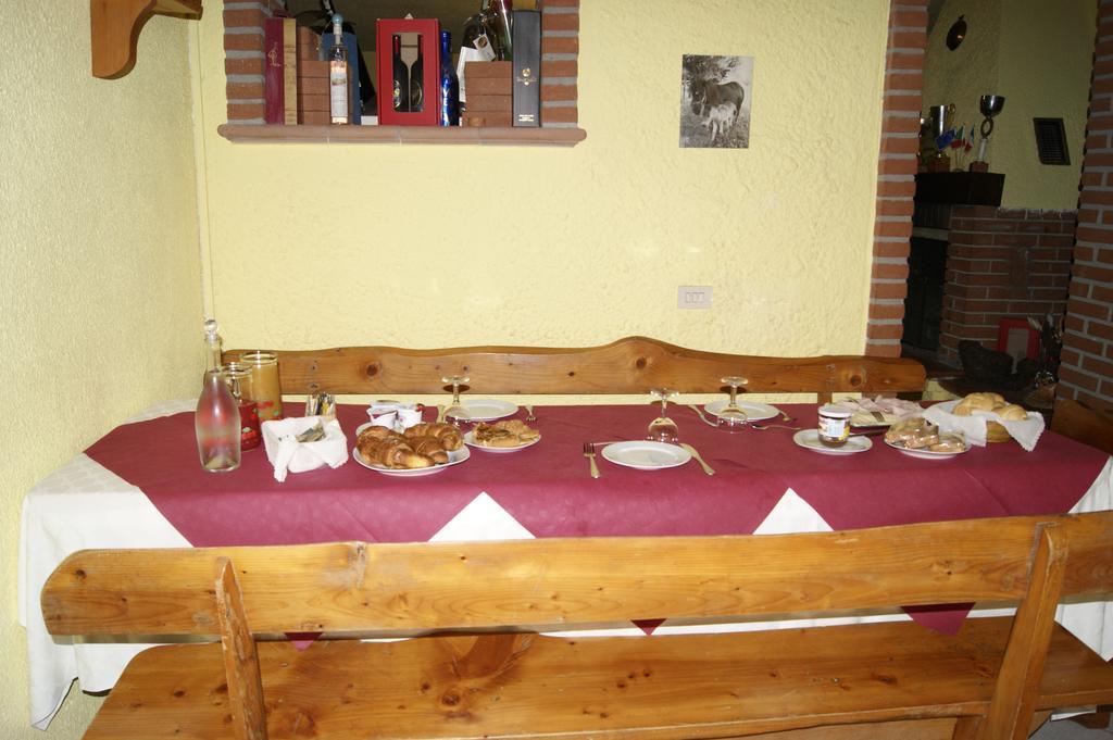 Вилла Agriturismo La Valbona San Martino Siccomario Экстерьер фото